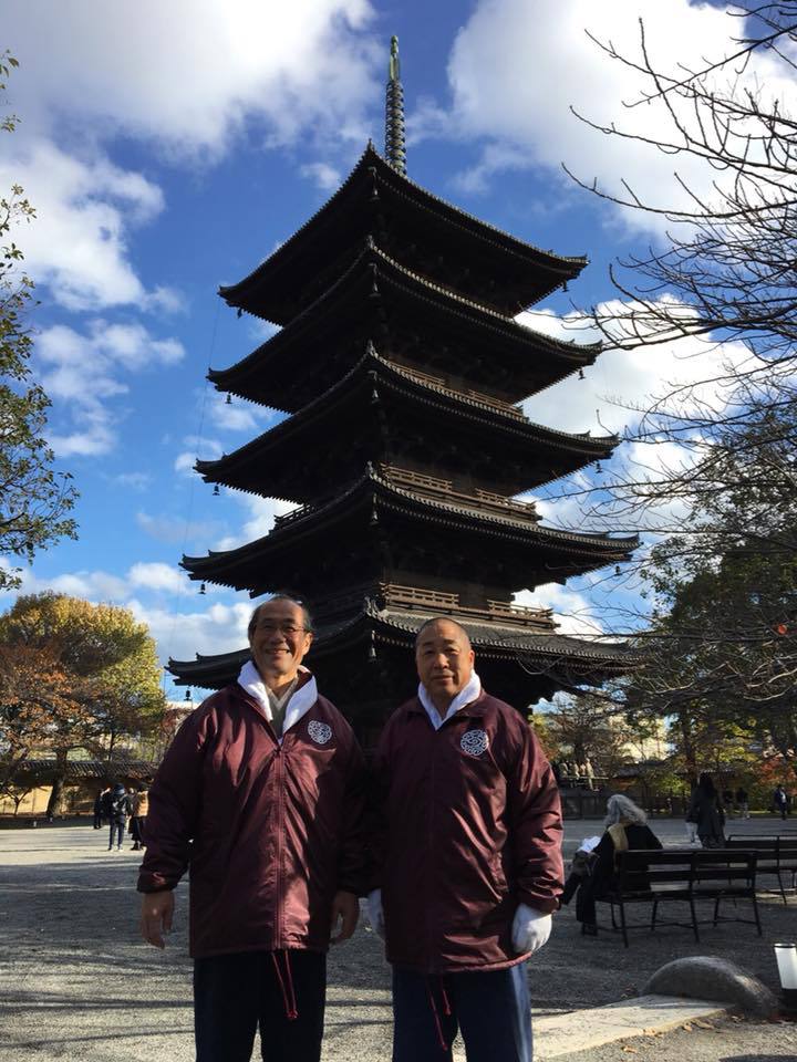 極上　五重塔　高さ約114㎝(台込) 約7.6kg 東な7-1011☆2F 極上 五重塔 高さ約114㎝(台込) 約7.6kg 東な7-1011